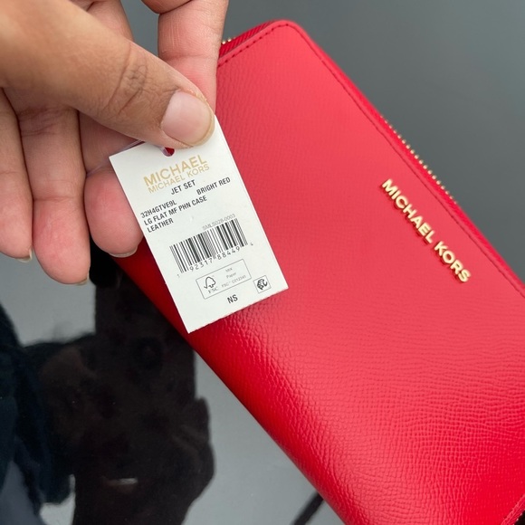 Michael kors voyager east west tote+ wallet set - Picture 11 of 11